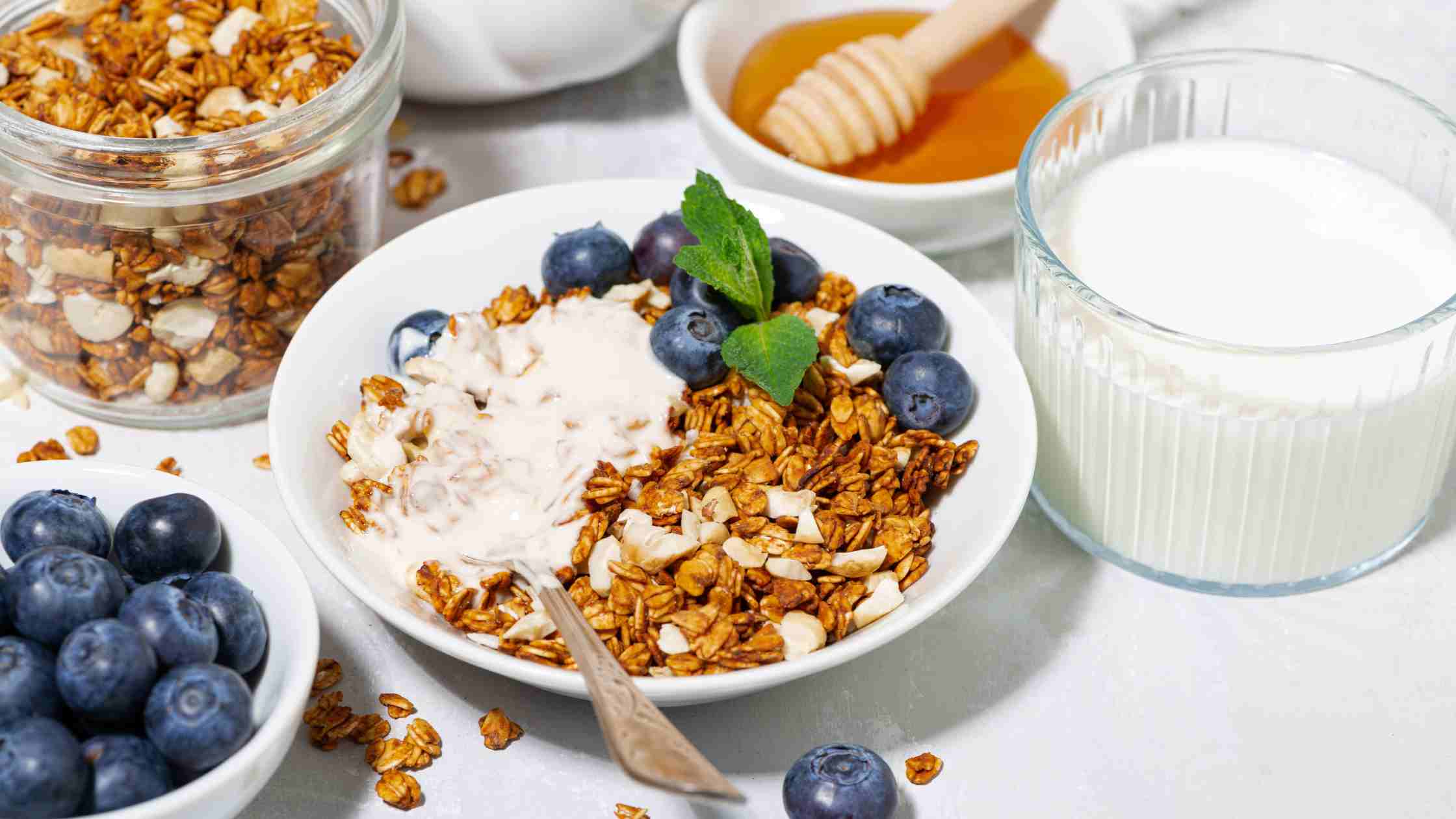 5 Tips to Cut Out Dairy and Still Get the Nutrients You Need
