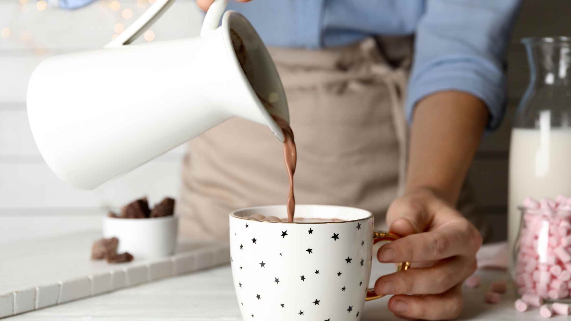 Cinnamon Raspberry Hot Cocoa Recipe